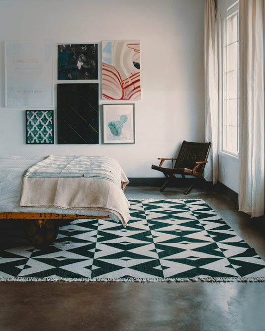 Sustainable Luxury – The Timeless Value of Handcrafted Rugs